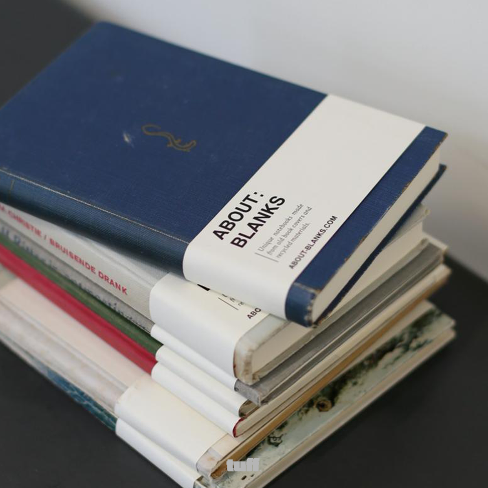 ABOUT BLANKS BRUISENDE DRANK NOTEBOOK
